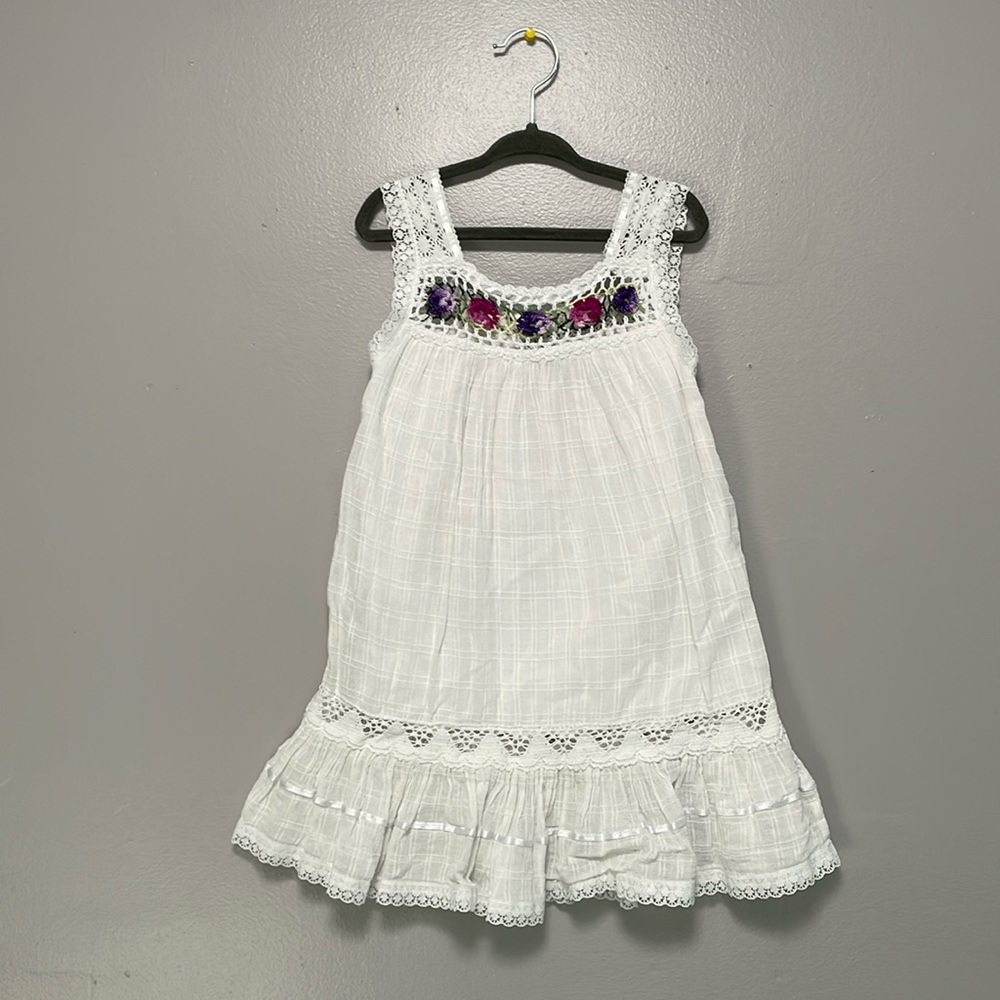 CREATIONS NANTU FAMIA  COTTON FLORAL EMBROIDERY SIZE 4 GIRLS DRESS